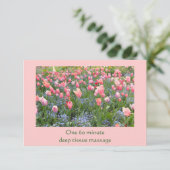 Carte Tulipes et Forget-Me-Nots certificat cadeau (Debout devant)