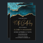 Carte Turquoise Gold Agate 40e anniversaire de fête Invi<br><div class="desc">Cette élégante invitation de 40ème anniversaire présente une aquarelle d'une géode d'agate dans les tons turquoises avec des reflets d'or. Les mots "40th Birthday" apparaissent dans la parties scintillant en faux or dans la police d'écriture moderne décorative. Customisez-le avec le nom de l'honoré dans le texte couleur or et les...</div>