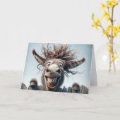 Carte Un âne fou sur la clôture pour l'anniversaire (Fleur jaune)