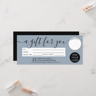 Carte Un cadeau bleu poussiéreux moderne pour votre logo