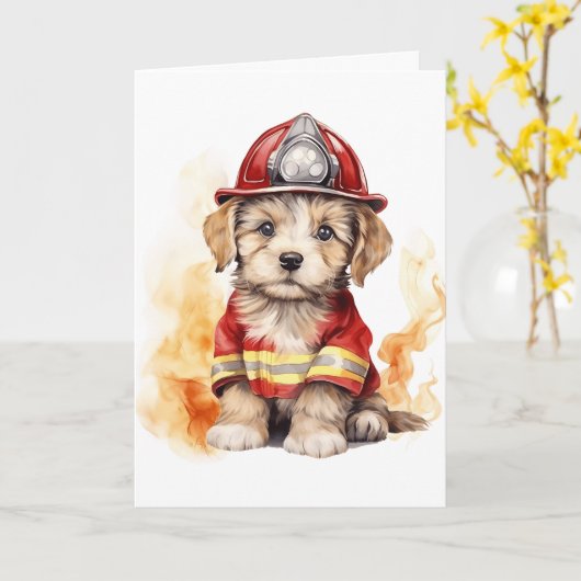 Carte Un pompier mignon en costume de chien en formation (Fleur jaune)