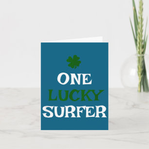 Carte Un surfeur chanceux jour de la Saint-Patrick drôle