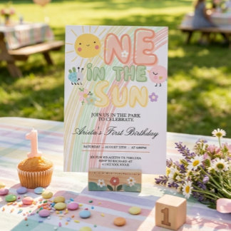 Carte une dans l'invitation de premier anniversaire Sole