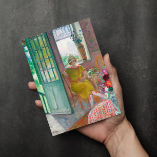 Carte Une jeune femme dans un intérieur fleuri   Henri L