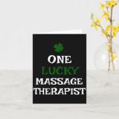 Carte Une masseuse chanceuse jour de la saint patrick ir (Fleur jaune)