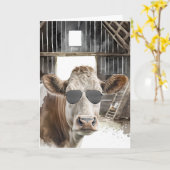 Carte Vache avec lunettes de soleil pour l'anniversaire (Fleur jaune)