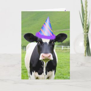 Carte Vache de fête d'anniversaire au pâturage