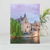 Carte Vieille ville de Bruges et tour du Beffroi (Debout devant)