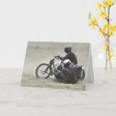 Carte Vintage dames sidecar grimaçant anniversaire (Fleur jaune)