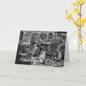 Carte vintage de fête des pères de tracteur (Fleur jaune)