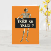 Carte Vintage Halloween Farce ou Friandise Squelette (Fleur jaune)