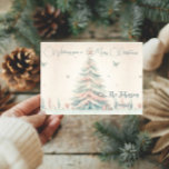 Carte Vintage pâle Joyeux Noël accueil personnalisé<br><div class="desc">Profitez du charme intemporel de la saison avec notre Vintage Carte de voeux personnalisée Pale Joyeux Noël. Cette carte magnifiquement conçue dégage un sentiment de nostalgie, avec des teintes délicates et des motifs classiques qui capturent l'essence d'une époque révolue. Personnalisez-le avec votre propre message sincère, ce qui en fait un...</div>