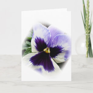 Carte violet profond sur blanc