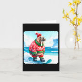 Carte Walrus Balancing Sur Snowboard. Snowboard (Fleur jaune)