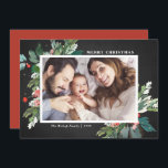 Carte Watercolor Hollies Chalkboard Botanique Photo<br><div class="desc">Envoyez vos voeux de vacances à vos proches cette saison avec cette carte à plat de photos de vacances horizontales rustiques. Il présente des creux d'aquarelle, des accents faux feuille d'or, assortis motif de fête, arrière - plan faux tableau et typographie moderne. Les textes sont entièrement modifiables. Personnalisez ce carte...</div>