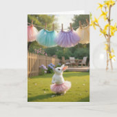 Carte White Easter Bunny Wearing a Pink Tutu (Fleur jaune)