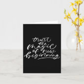 Carte Womens Trust The Magic Of New Beginnings Insration (Fleur jaune)