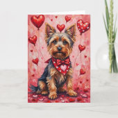 Carte Yorkshire Terrier Valentine Dog Sitting with Heart (Devant)