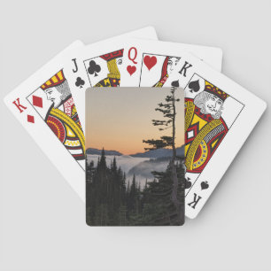 Cartes à jouer au coucher du soleil sur le mont Ra
