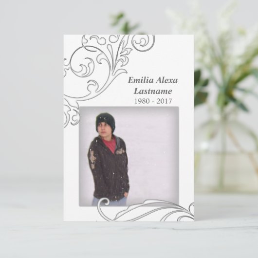 cartes commémoratives : floraison blanche (Debout devant)