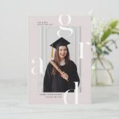 Cartes de Faire-part de graduation en typographie  (Debout devant)