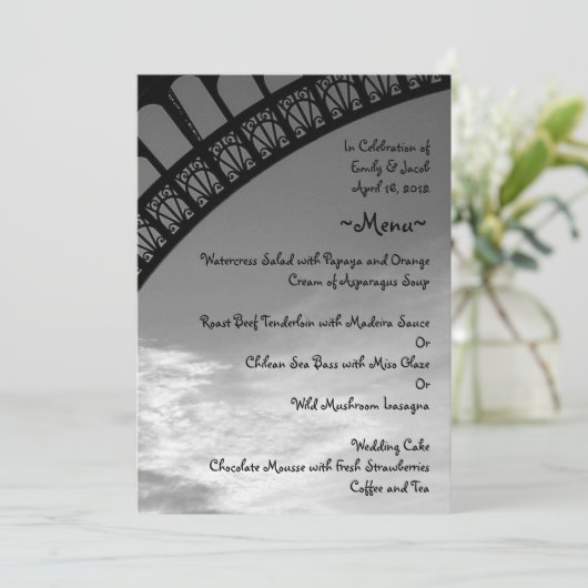 Cartes de menu de Tour Eiffel (Debout devant)