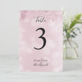 Cartes de numéro de table Fleurs roses romantiques (Debout devant)