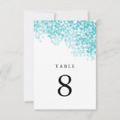 Cartes de numéro de table sous une douche de lumiè (Dos)