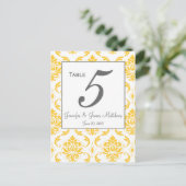 Cartes de numéros de table de mariage gris damas j (Debout devant)