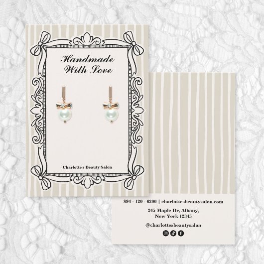 Cartes de présentation pour boucles d'oreilles ave