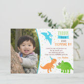 Cartes de remerciement d'anniversaire dinosaure (Debout devant)