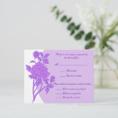 Cartes de réponse personnalisées à fleurs violette (Debout devant)