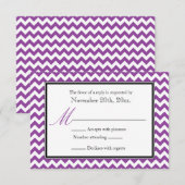 Cartes de réponse RSVP blanc et violet Chevron (Devant / Derrière)