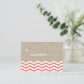 Cartes de table Chevrons Corail sur toile de jute (Debout devant)