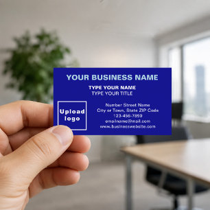 Cartes de visite bleues alignées au centre