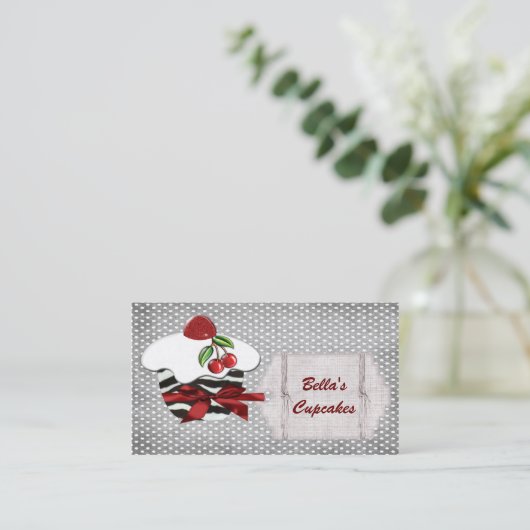 cartes de visite chic de cupcake rouge (Debout devant)