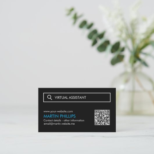 Cartes de visite d'Assistant virtuel avec code QR (Debout devant)