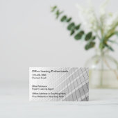 Cartes de visite de l'agent de location de bureaux (Debout devant)