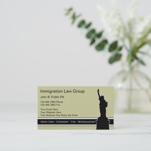 Cartes de visite du procureur de l'immigration (Debout devant)