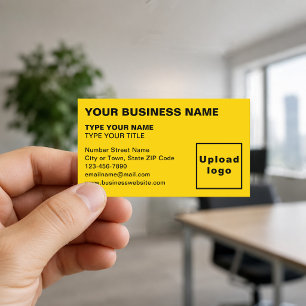 Cartes de visite jaunes alignées à gauche