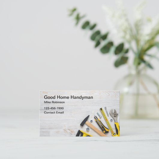 Cartes de visite simples des services ménagers à d (Debout devant)