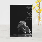 Cartes de voeux NOIR LA CEINTURE EST BLANCHE (Fleur jaune)