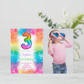 Cartes d'invitation avec des ballons et photos (Debout devant)