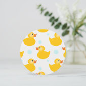Cartes d'invitation baby shower canard en caoutcho (Debout devant)