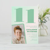 Cartes d'invitation d'anniversaire 11 ans garçon a (Debout devant)