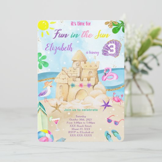 Cartes d'invitation d'anniversaire à la plage (Debout devant)