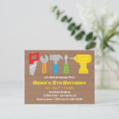 Cartes d'invitation d'anniversaire aux outils de b (Debout devant)