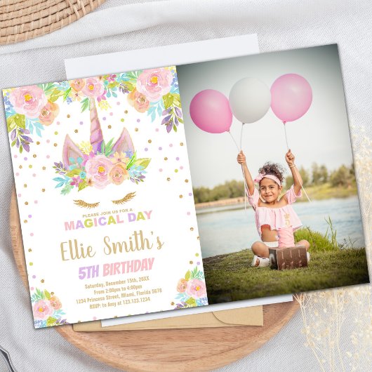 Cartes d'invitation d'anniversaire licorne rose fl