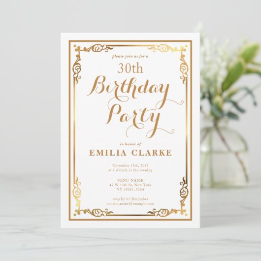 Cartes d'invitation d'anniversaire modernes et élé (Debout devant)