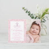 Cartes d'invitation de baptême avec croix damassée (Debout devant)